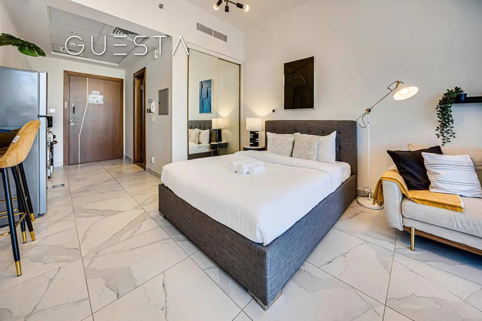 Binghatti Millennium - Burj Khalifa & Canal Views, Business Bay Dubai
